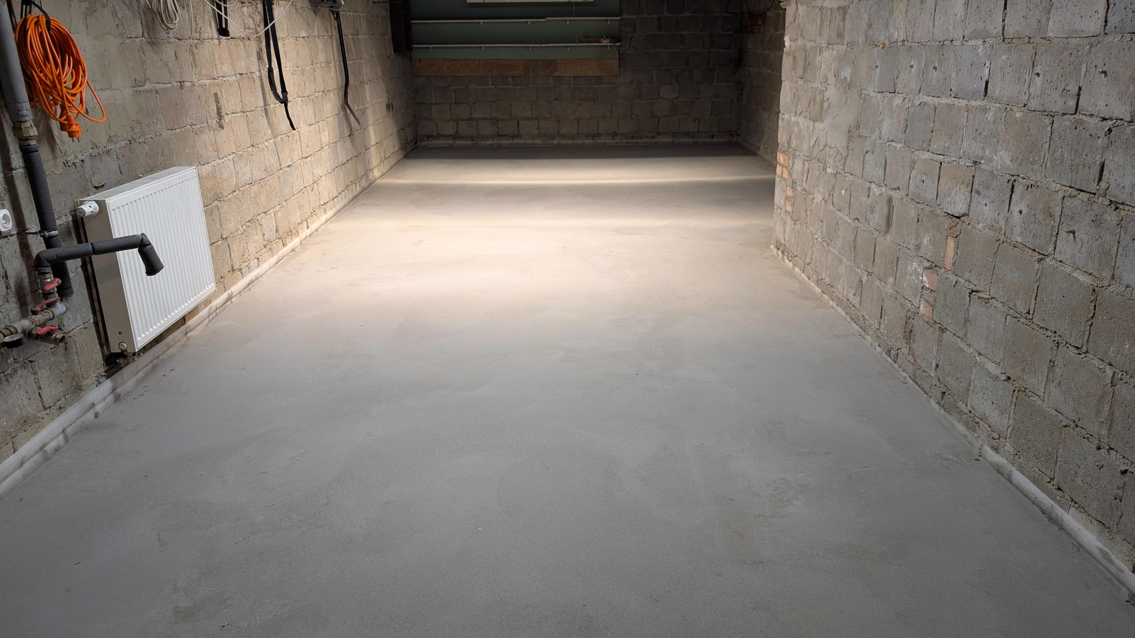 Posadzka żywiczna epoksydowa w Krakowie - trwałość i estetyka