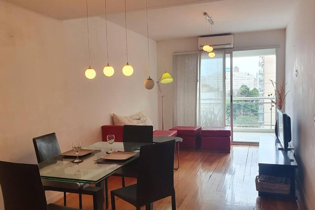Moderno apartamento con vista al parque, ideal para familias