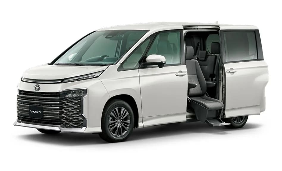 Toyota Noah/Voxy ZRA90/ZRA95 available to import to Australia