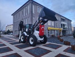 Belediyemize Kazıcı - Yükleyici hibe edildi.