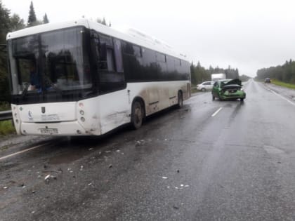 На трассе «Пермь-Екатеринбург» произошло массовое ДТП