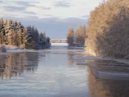 МЧС предупреждает о ночном похолодании и гололедице в Пермском крае