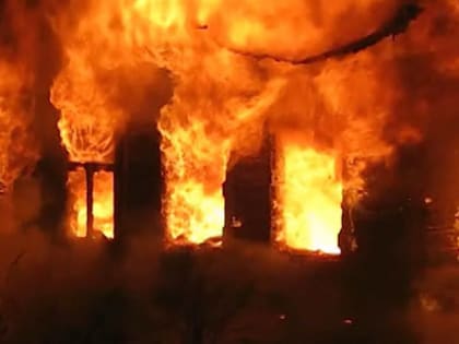 В Прикамье пожарные спасли частный дом в селе под Чайковским