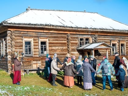 К снегу на Покров будь готов: в Хохловке призовут зиму и закатят фольклорную свадьбу