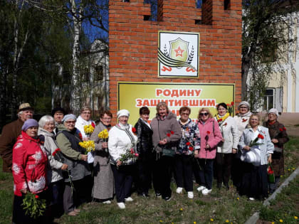 Почтили память героев