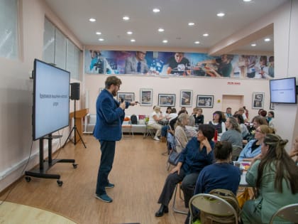 Интеллектуальная битва в Перми: Профсоюзная игра-квиз собрала участников из культуры