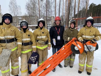 Соликамцы и березниковец-пожарный взяли "бронзу" чемпионата "Молодые профессионалы"