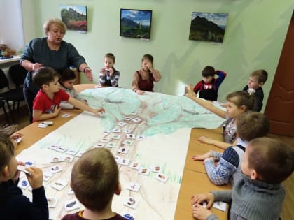 Детям о деревьях