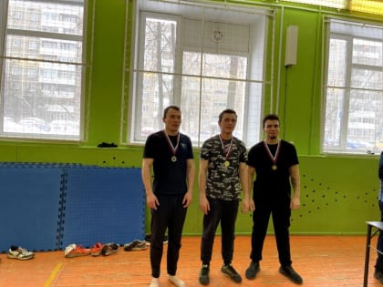 Традиционный спортивный праздник "А ну-ка, парни!"