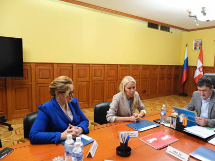 Губернатор Пермского края Дмитрий Махонин провел совещание по вопросам развития женского предпринимательства на территории Прикамья