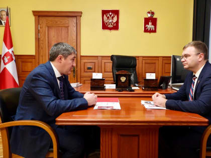 Губернатор Прикамья Дмитрий Махонин обсудил с мэром Перми планы на 2025 год