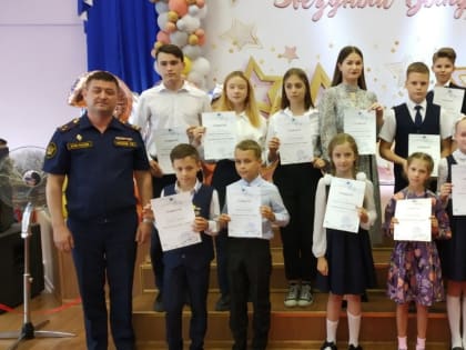 Начальник факультета очного обучения Пермского института ФСИН России принял участие в торжественной церемонии «Гордость гимназии» МАОУ «Гимназия № 31» г. Перми