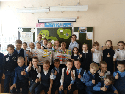 Полицейские напомнили школьникам о безопасном поведении в период летних каникул