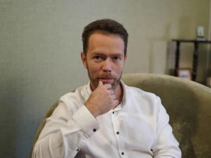 Большие события, большие деньги и психика. Интервью с психотерапевтом Николаем Стрелковым