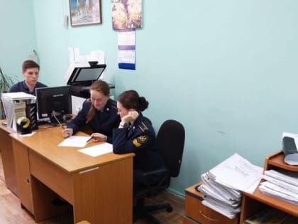 Курсанты Пермского института ФСИН России оказывают бесплатную юридическую помощь