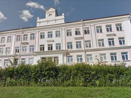 В Перми прокуратура возбудила дела против гимназии и ее директора