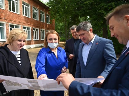 Глава региона посетил строительные объекты и встретился с жителями