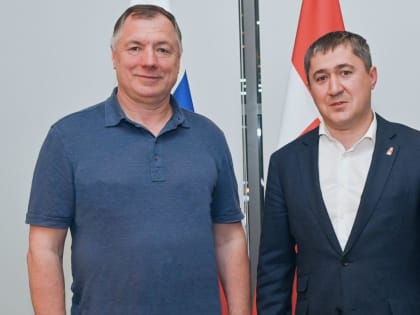 Махонин в Перми обсудил с Хуснуллиным строительство трассы до Екатеринбурга