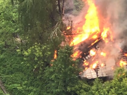 В Перми полностью сгорел дом