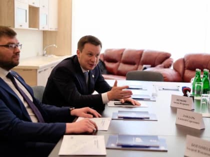 В Смоленской области полпред президента РФ в ЦФО встретился с ИТ-сообществом и проектом «Цифровая Россия»