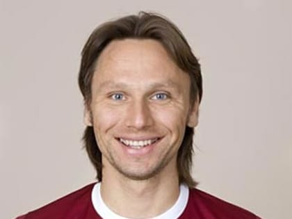 Алексей Попов оставил пост главного тренера ФК «Звезда» из-за семейных обстоятельств