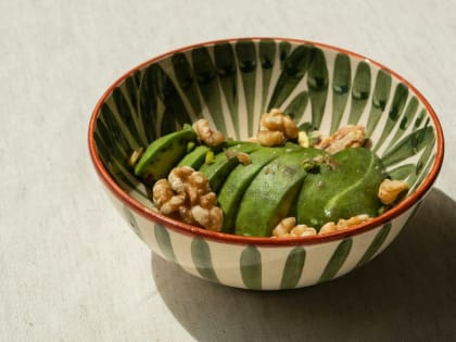 Авокадо и грецкие орехи могут снизить риск сердечно-сосудистых заболеваний