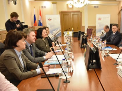 Валерий Сухих встретился с коллегой из Кирова