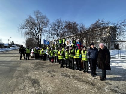 Сотрудники Госавтоинспекции Кунгура провели акцию, посвященную Дню Защитника Отечества.