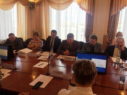 Вячеслав Григорьев рассказал на фракции «ЕР» в ЗС о партийном контроле за реализацией нацпроектов