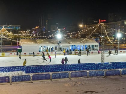 В Перми открылся ледовый каток у Театра-Театра