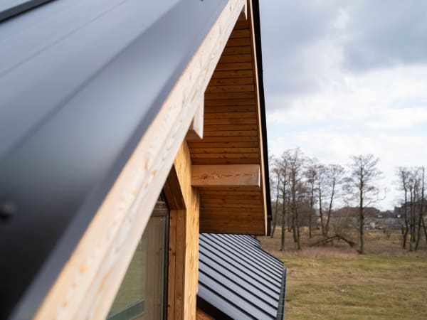 Комфорт и Уют: Почему дома из бруса становятся все популярнее