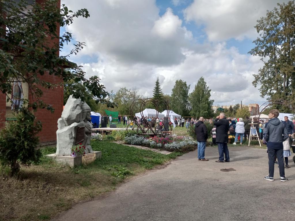 Храм Александра Невского Лобаново