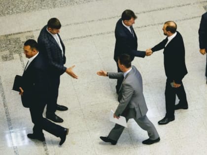 Сессия на полдня. Алтайские депутаты готовятся к законотворческому октябрьскому марафону