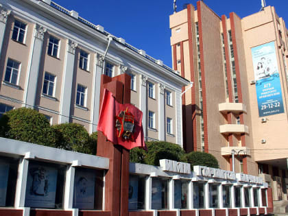 Пути развития сельских районов края сегодня обсуждали в АлтГУ