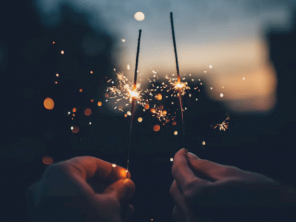 Большинство жителей Алтая заплатили налоги вовремя и могут спокойно встречать Новый год