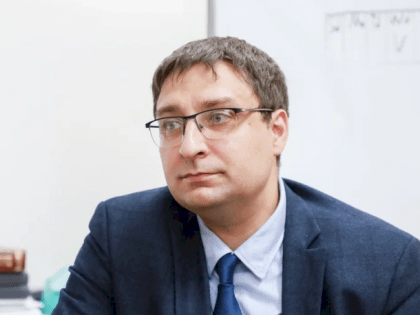 «Людям приходилось потеть, краснеть и оправдываться». С кого Карлин учинял спрос, а с кого — нет