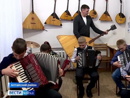 Музыкальной школе села Алтайское исполняется 65 лет