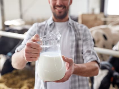 Кому в Рубцовске положено молоко за вредность