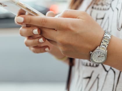 Жители Алтайского края все чаще используют онлайн-сервисы банков для оплаты услуг ЖКХ и образования