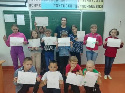 Продолжают работу пришкольные лагеря