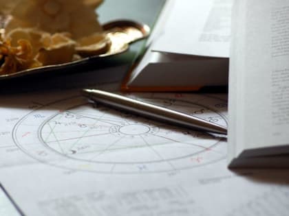 Астролог рассказал, какие знаки зодиака ждёт роскошная жизнь в 2022 году