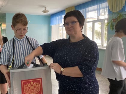 ВЫБОРЫ СОВЕТА УЧЕНИЧЕСКОГО САМОУПРАВЛЕНИЯ  В ШКОЛЕ № 76