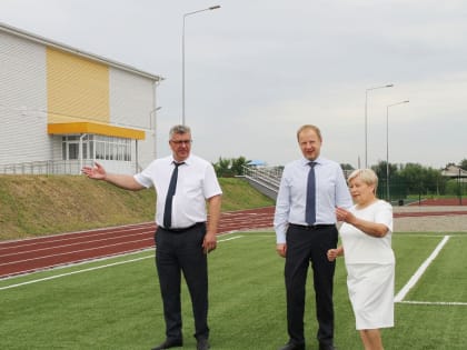 Визит губернатора Виктора Томенко в Тальменский район