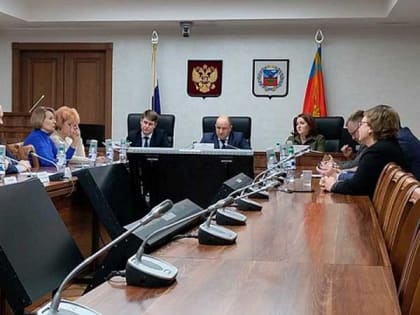 В Алтайском крае предлагают расширить категории сельских специалистов, получающих ежемесячные выплаты