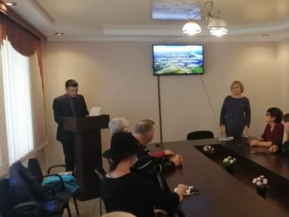 В учебно-консультационном пункте Новосиликатного территориального управления проведено занятие с неработающим населением