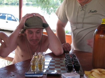 Зачем Красильников пиарит «Коммунистов России»?