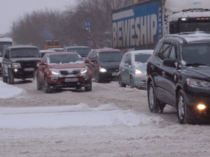 Откуда в октябре в Барнауле «предновогодние» пробки и к чему готовиться зимой?