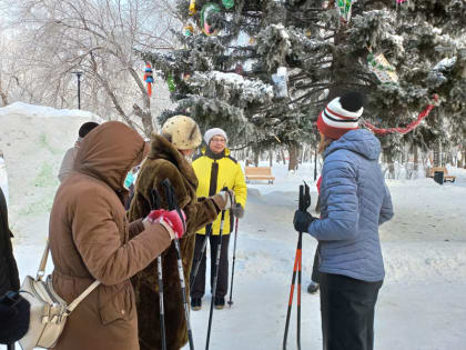 Центр социальной реабилитации инвалидов и ветеранов боевых действий в парке «Изумрудный» провёл спортивно-познавательное мероприятие