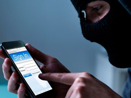 Жители Тюменцевского района все чаще становятся жертвами мошенников