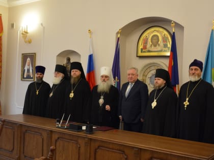 Алтайский филиал РАНХиГС и Барнаульская духовная семинария подписали Соглашение о сотрудничестве
